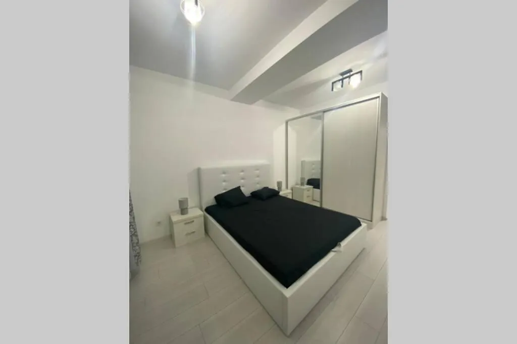 Lägenhet Apartament - Drumul Taberei Parc Residence Bukarest Rumänien