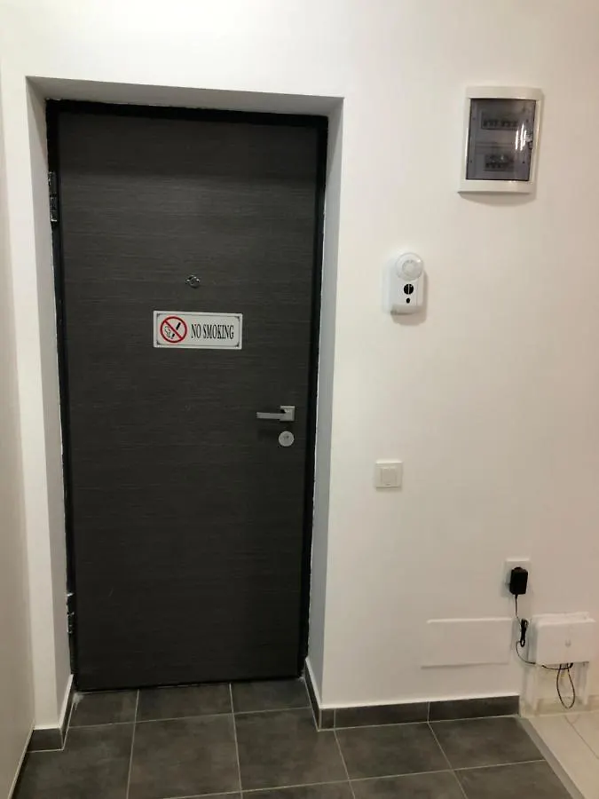 Apartament - Drumul Taberei Parc Residence Bukarest 0*,